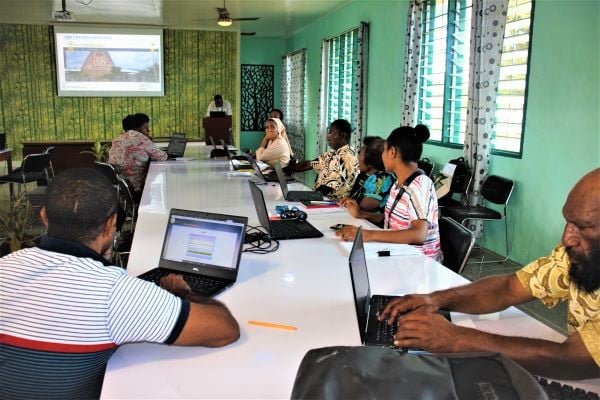 Wewak staff Moodle training