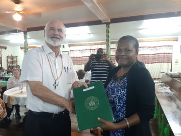 DWU Council and President commend staff