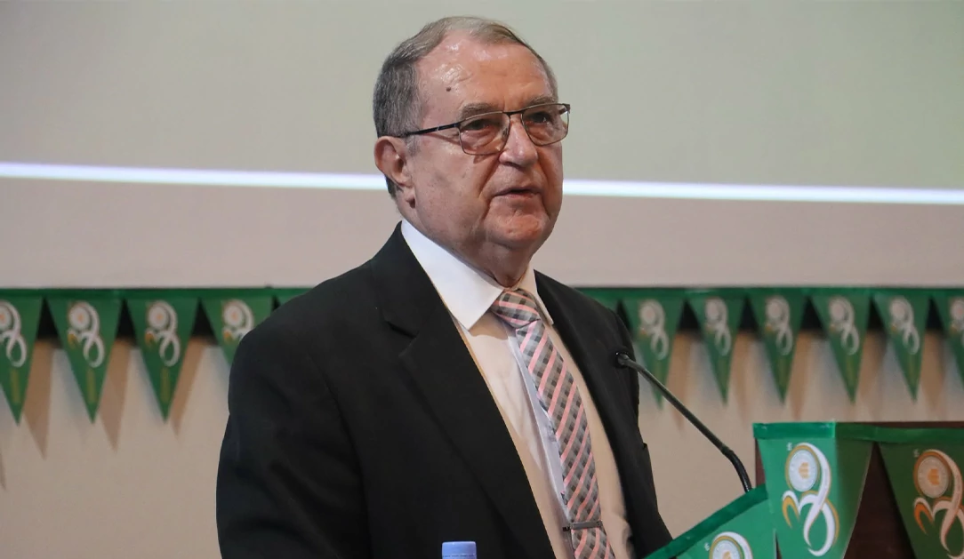 Fr. Czuba Challenges Alumni to Uphold DWU Legacy